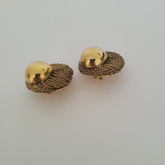 Vintage Moschino Spiral Button Gold Tone Clip on Earrings Round Glam Statement - Picture 5 of 6